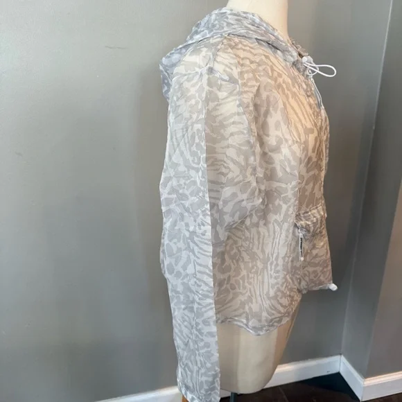 Good American Icy Leopard Print Windbreaker Jacket Sz 4 (Womens XL) White Sheer